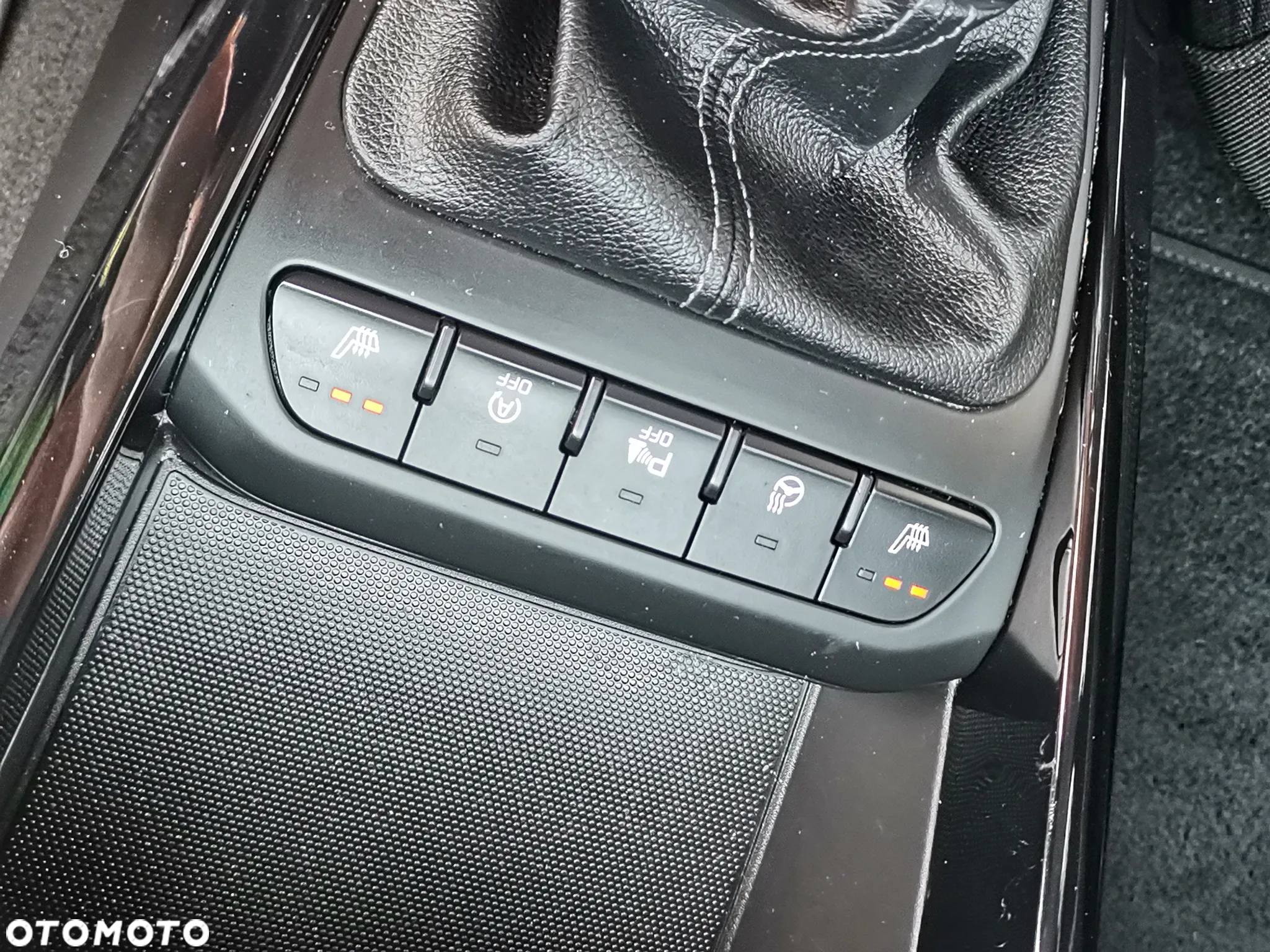 Kia Stonic - 6