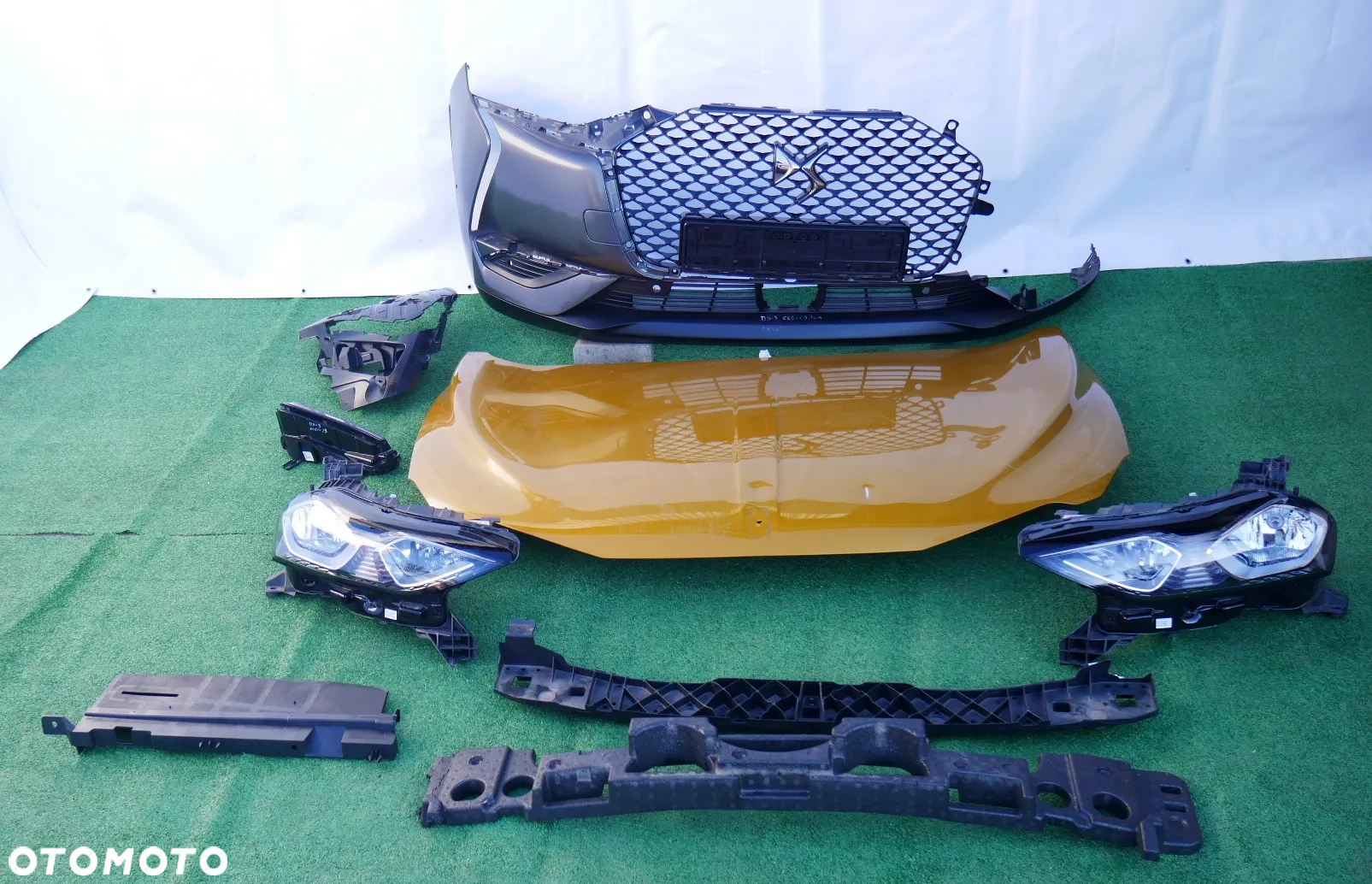 DS3 CROSSBACK MASKA ZDERZAK GRILL LAMPA LEWA PRAWA  LED DRL - 2