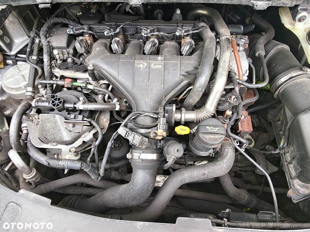 Ford S-Max - 8