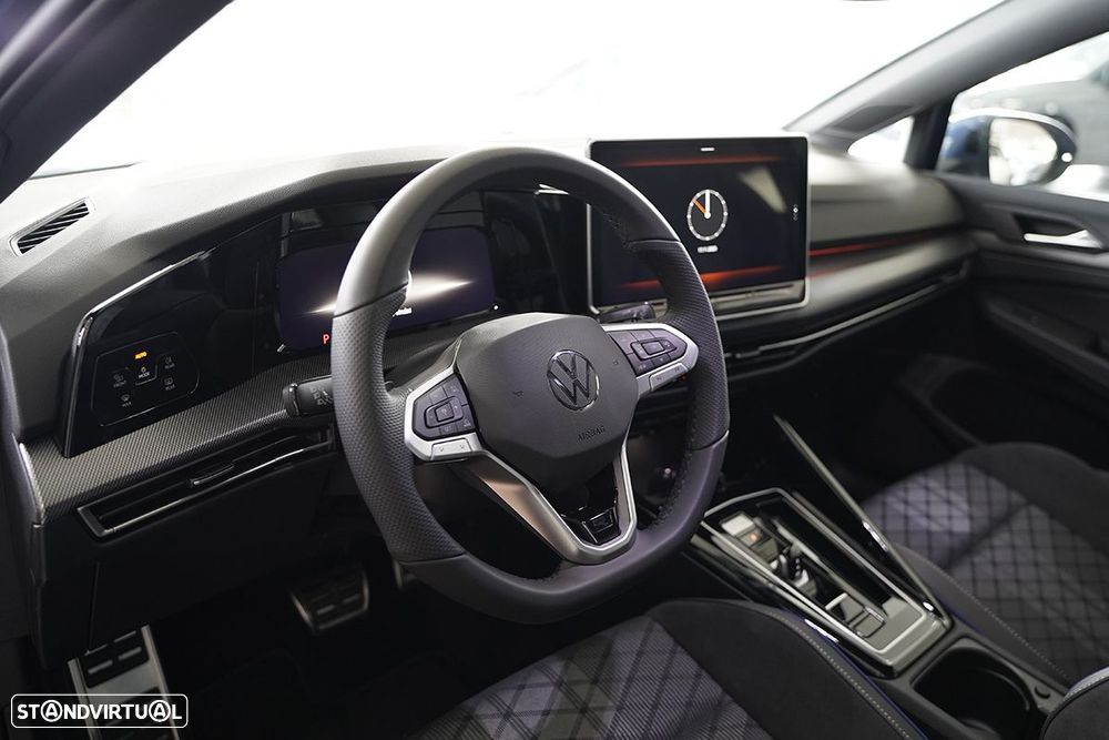 VW Golf Variant 1.5 eTSI R-Line DSG - 6