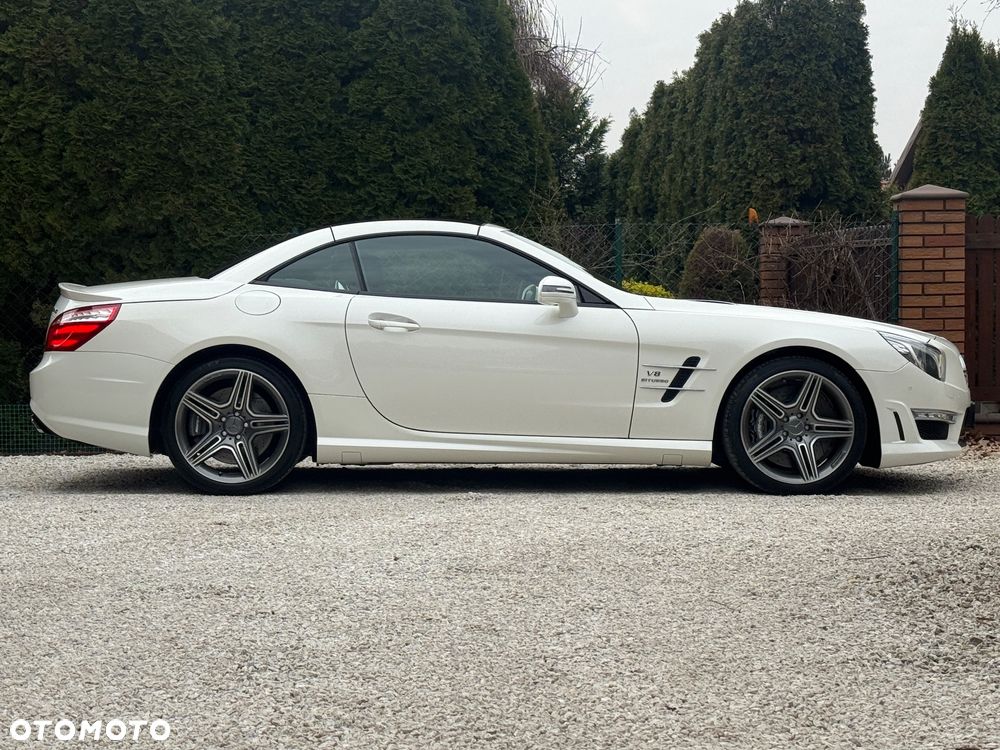 Mercedes-Benz SL 63 AMG - 10