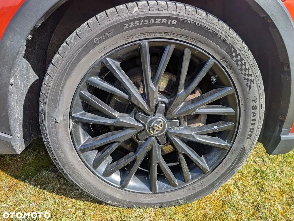 Toyota C-HR 2.0 Orange Edition - 11