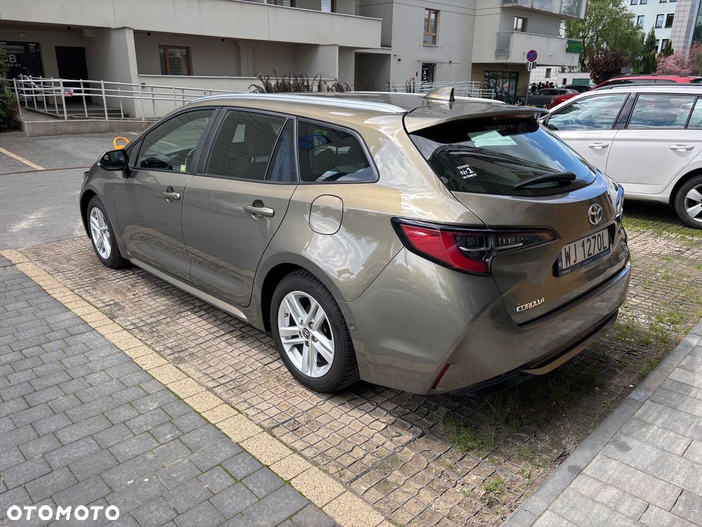 Toyota Corolla 2.0 Hybrid Comfort - 6