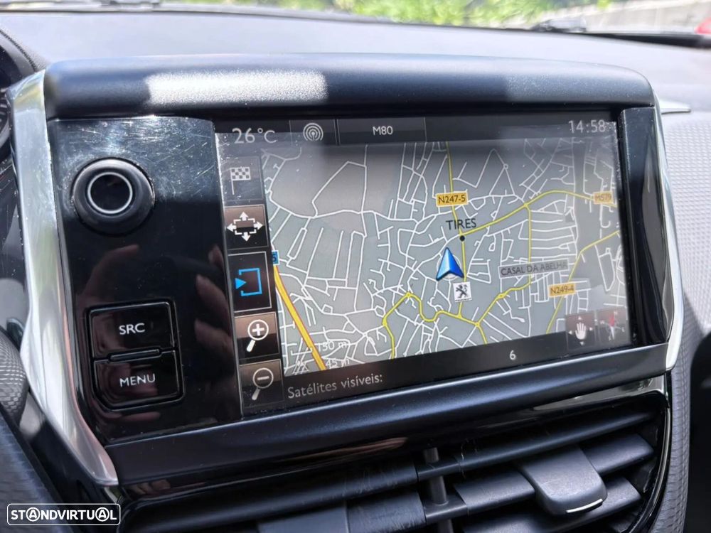 Peugeot 2008 1.6 e-HDi Allure - 45