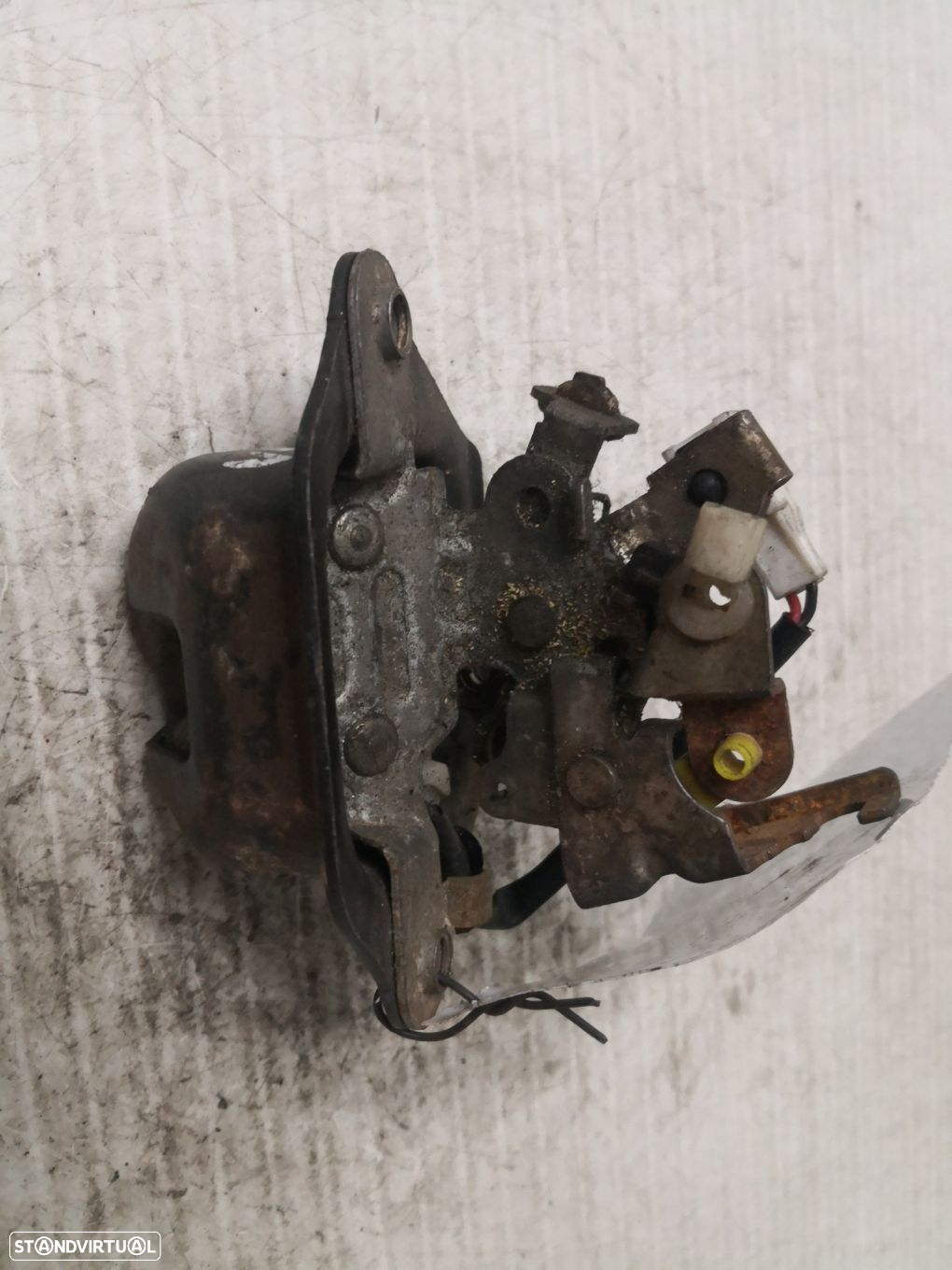 Fecho Da Mala Nissan Almera Ii (N16) - 3