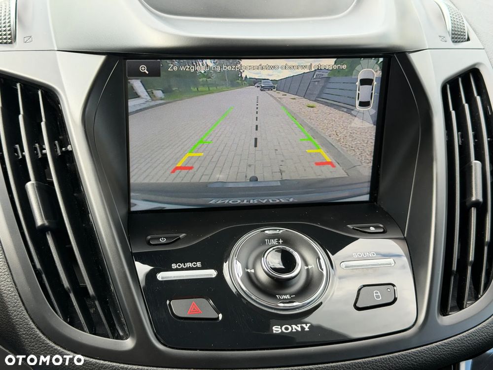 Ford Kuga 1.5 EcoBoost 2x4 Titanium - 20