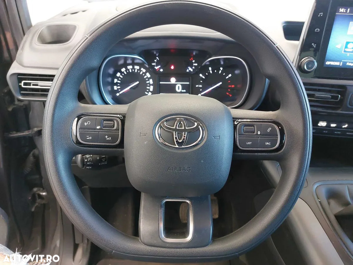 Toyota Proace City Verso 1.5 D-4D 102CP 5MT 4+1 L1H1 Family - 14