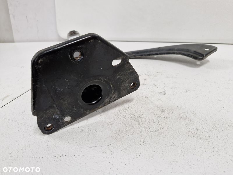 fiat 500x strefa zgniotu prawa przednia kieł odbój wspornik prawy przód - 5