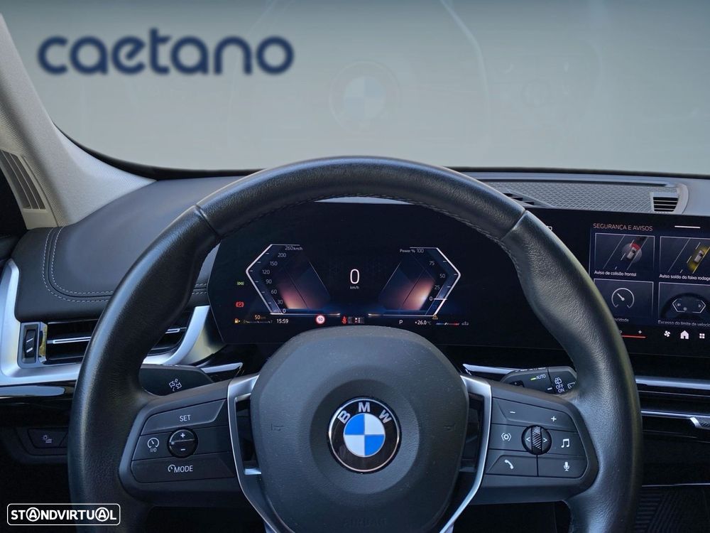BMW X1 sDrive18d xLine - 6