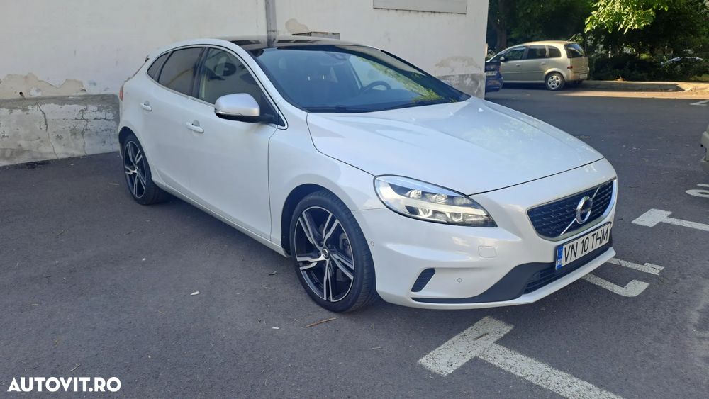 Volvo V40 D3 Aut. R-Design - 3