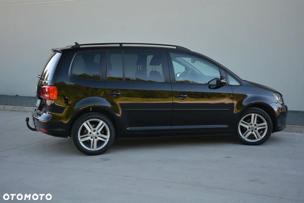 Volkswagen Touran 1.6 TDI BMT Comfortline - 17