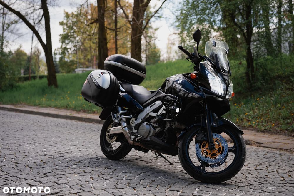 Suzuki V-STROM - 3