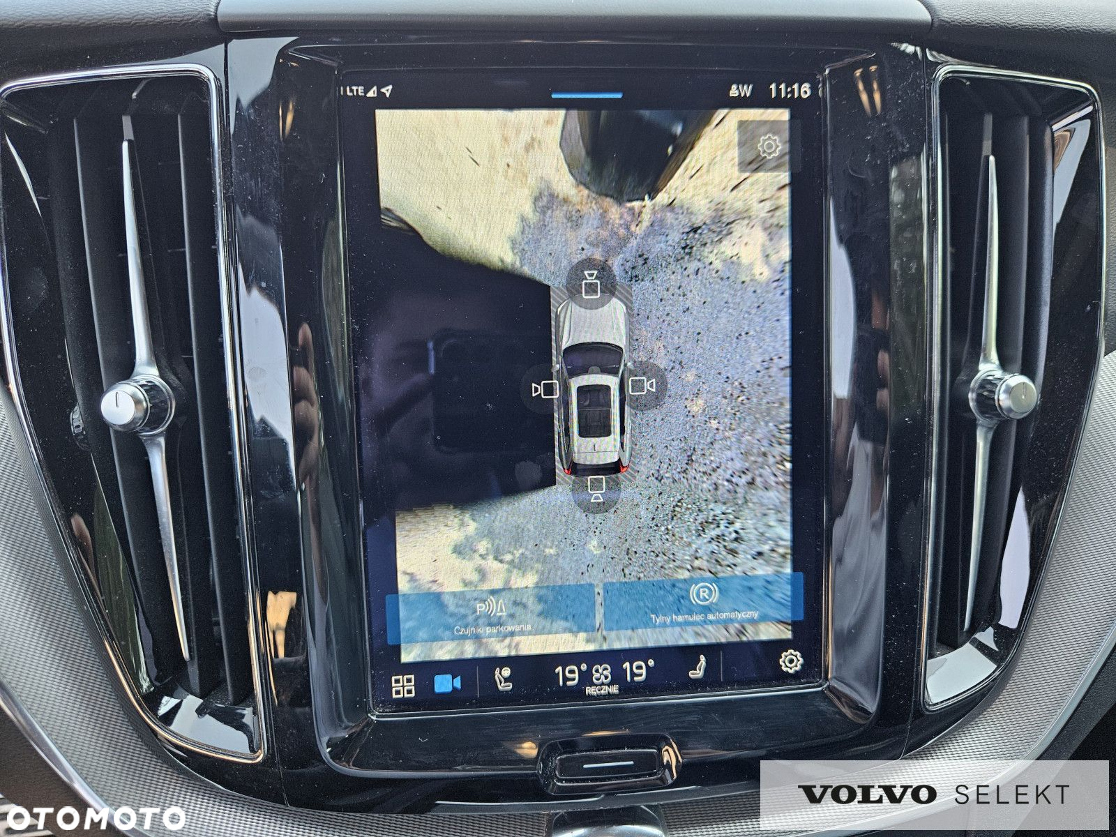 Volvo XC 60 - 16