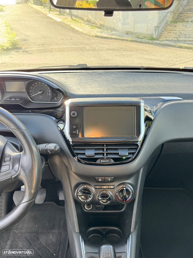 Peugeot 208 1.6 BlueHDi Active - 13