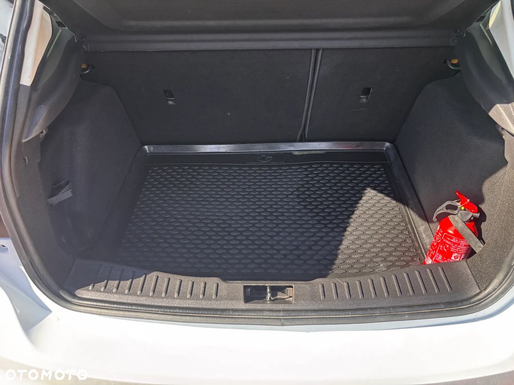Ford Focus 1.6 EcoBoost Titanium - 19