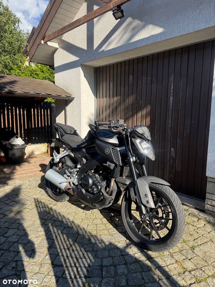 Yamaha MT - 12
