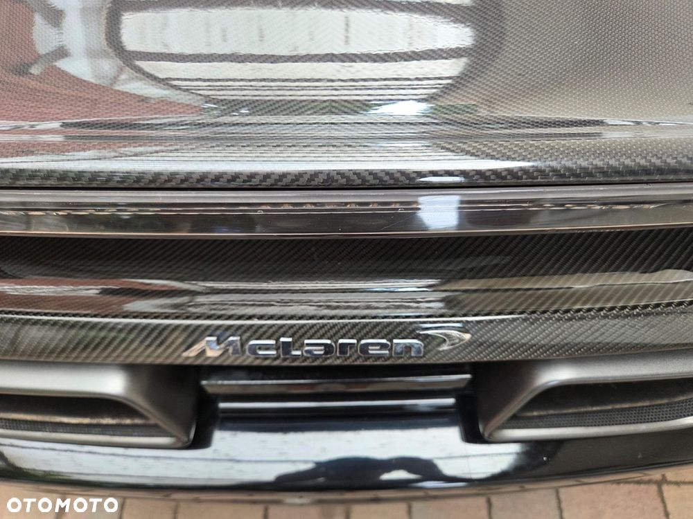 McLaren MP4-12C - 21
