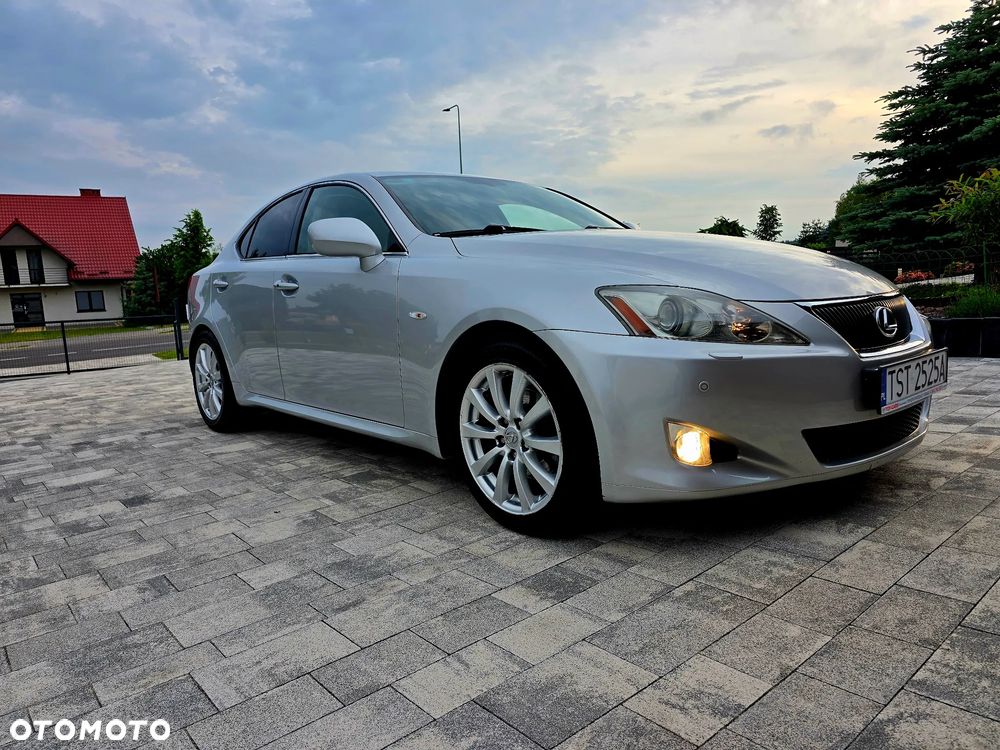 Lexus IS 250 Prestige - 19