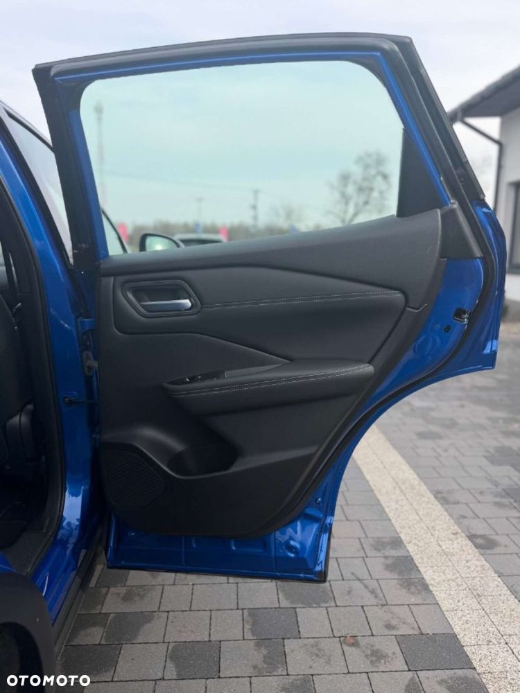 Nissan Qashqai 1.3 DIG-T MHEV Xtronic N-Design - 31