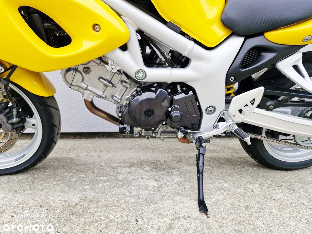 Suzuki SV - 23