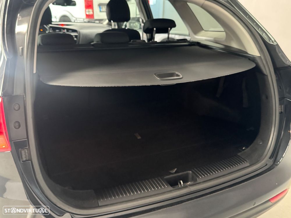 Kia Ceed SW 1.6 CRDi Prime - 24