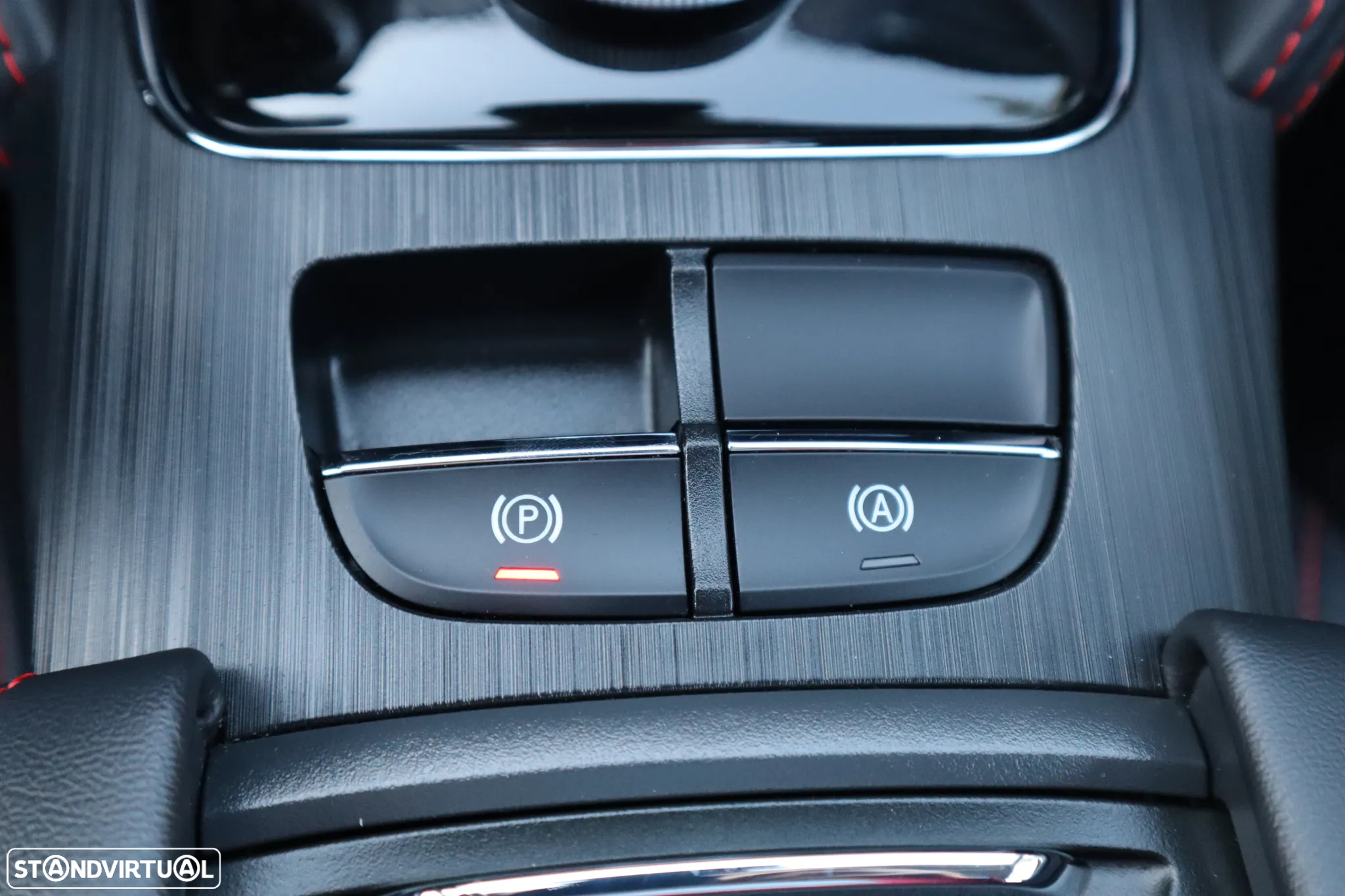 MG ZS EV 72.6 kWh Luxury - 35