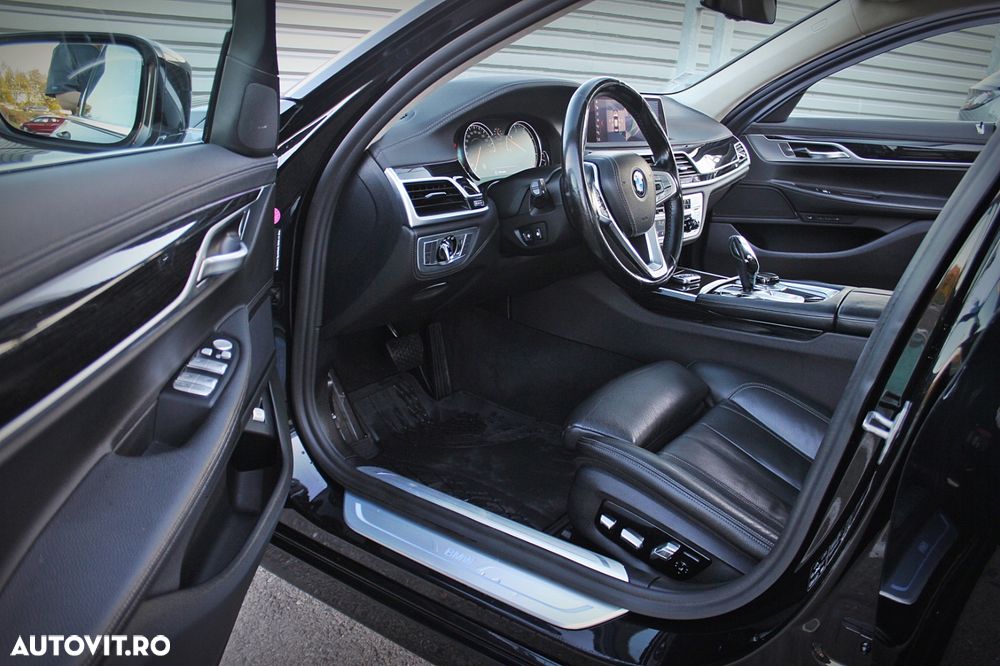 BMW Seria 7 740Ld xDrive - 14