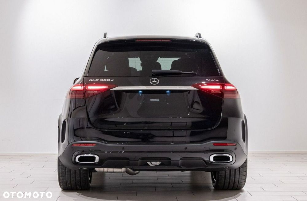 Mercedes-Benz GLE 300 d 4Matic 9G-TRONIC AMG Line Advanced Plus - 5