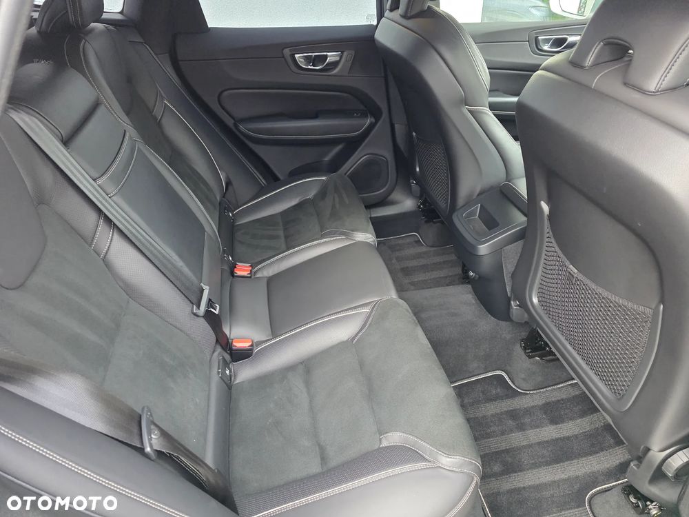 Volvo XC 60 D4 SCR R-Design - 7