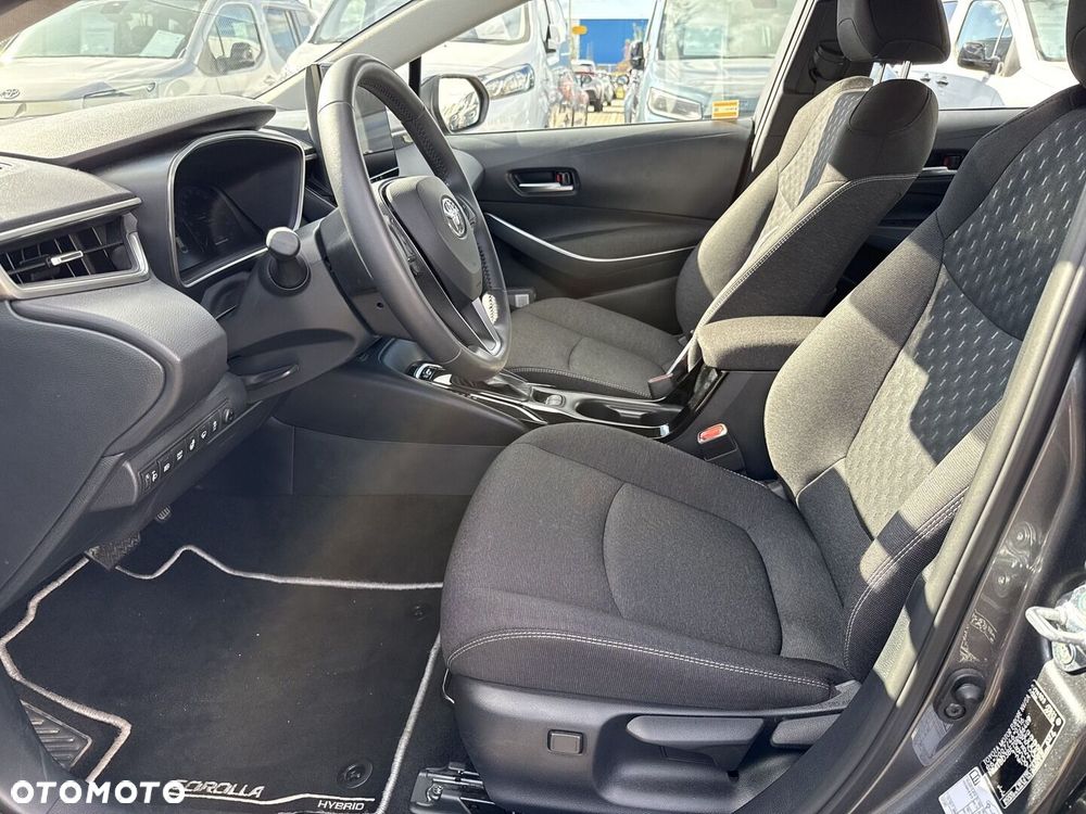 Toyota Corolla 1.8 Hybrid Comfort - 13