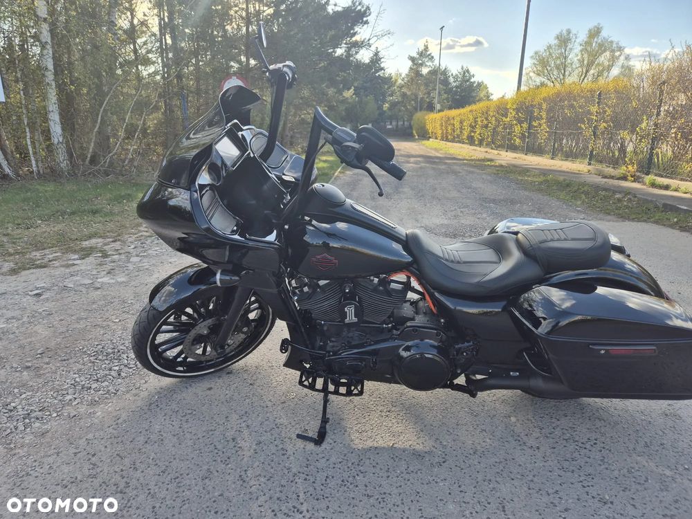 Harley-Davidson Touring Road Glide - 9