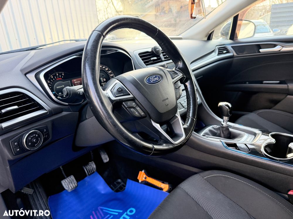 Ford Mondeo 2.0 TDCI ECOnetic Start-Stopp Titanium - 26