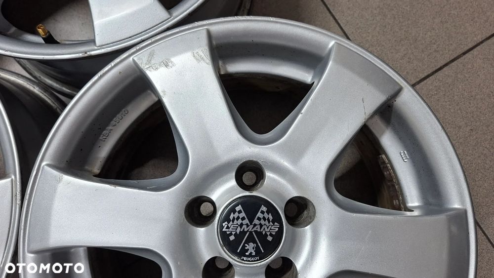 Felgi Aluminiowe 15 Toyota 5x100 ET 27 Autec Baltic - 7