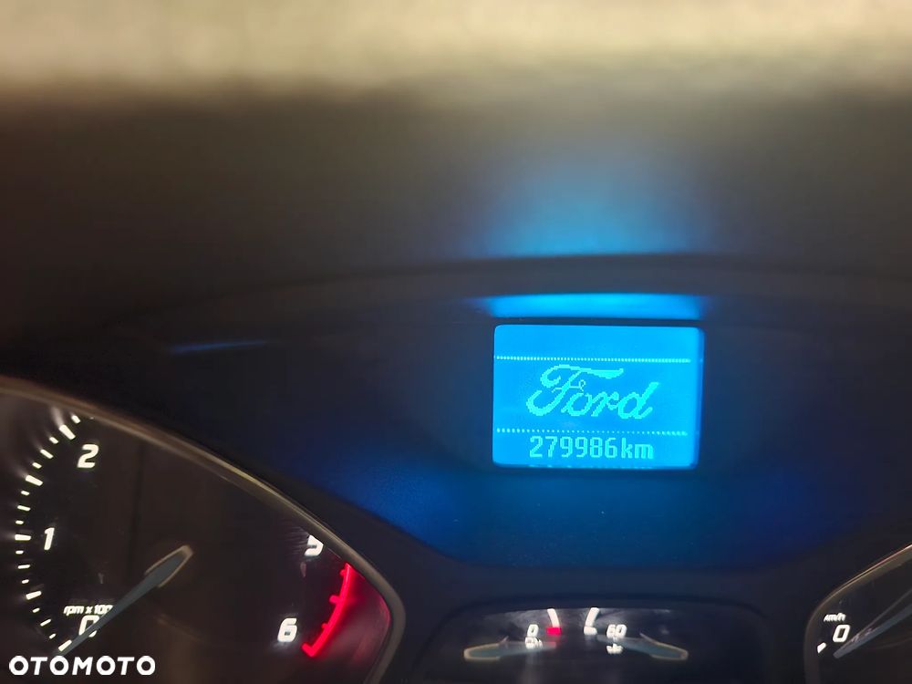 Ford Focus - 10