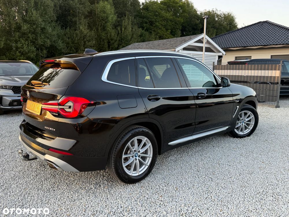 BMW X3 xDrive30e Luxury Line - 17