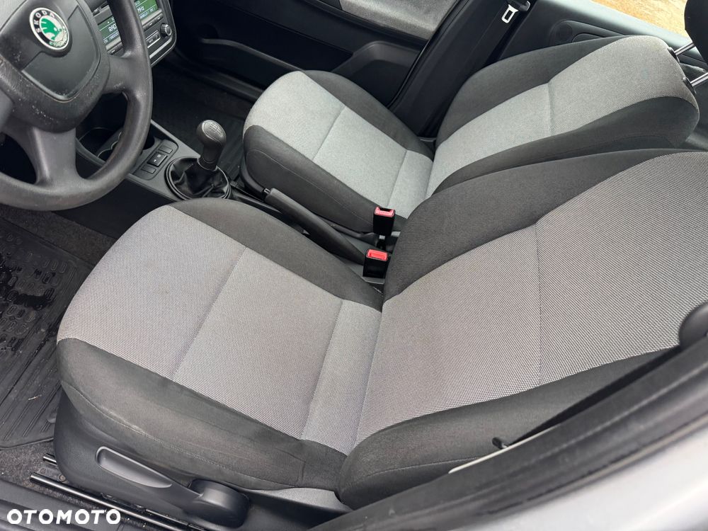 Skoda Roomster 1.4 TDI DPF PLUS EDITION - 11