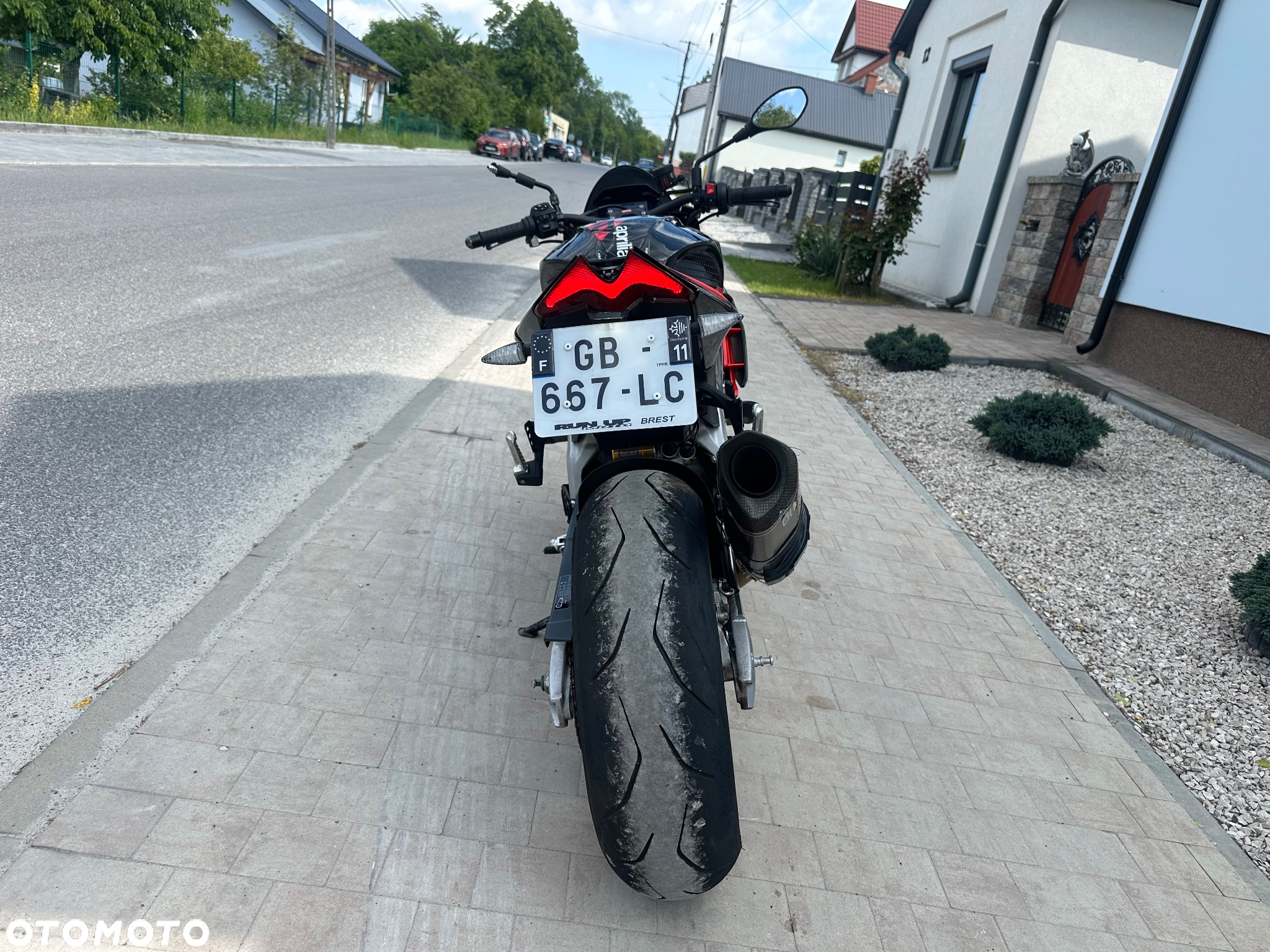 Aprilia Tuono - 4