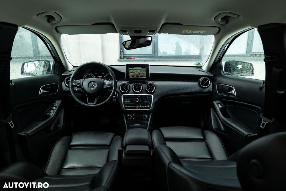 Mercedes-Benz GLA 220 d 4Matic 7G-DCT Style - 5