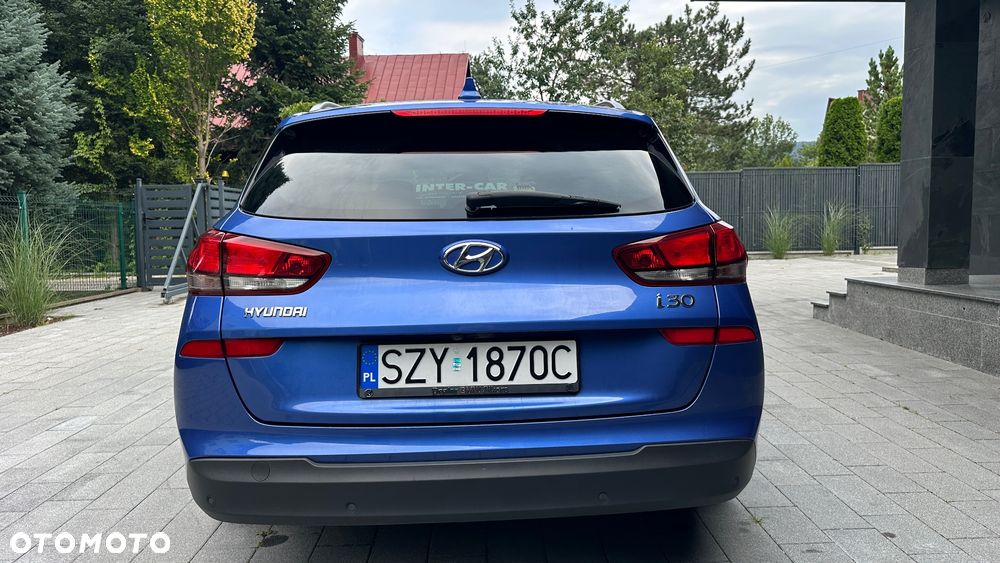 Hyundai i30 1.6 CRDi BlueDrive Premium DCT - 6