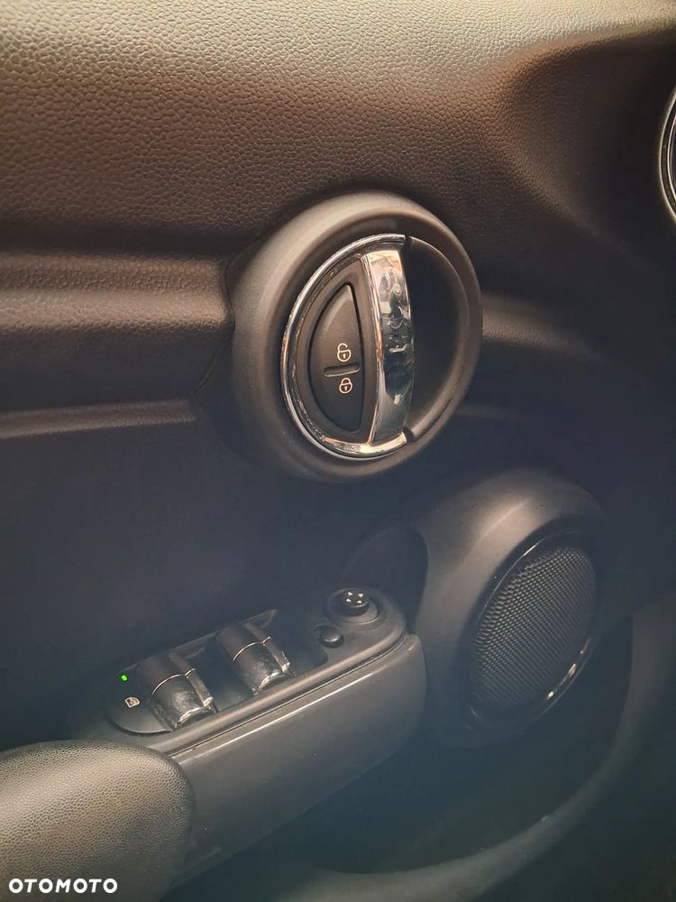 MINI Cooper D 60 Years - 25