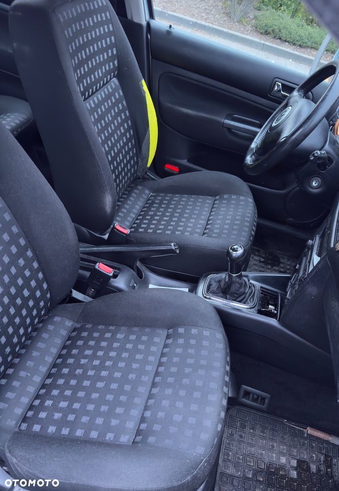 Volkswagen Bora 1.4 Basis - 10