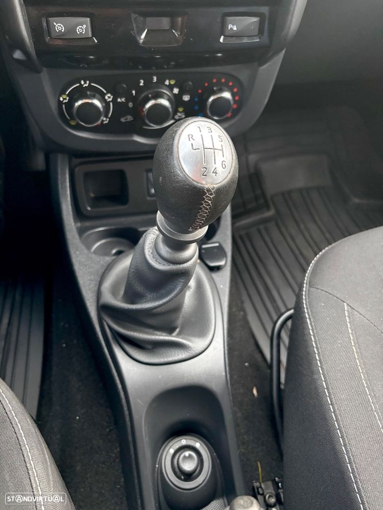 Dacia Duster 1.2 TCe SL Black Shadow - 9