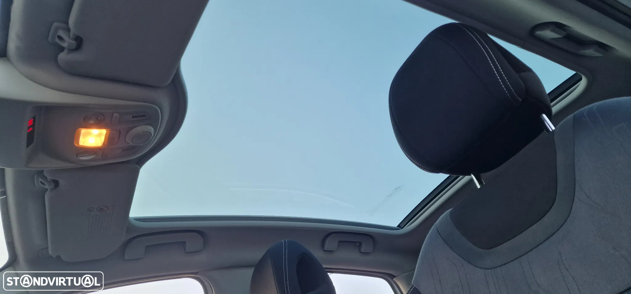 Citroën C4 1.6 HDi Exclusive - 15