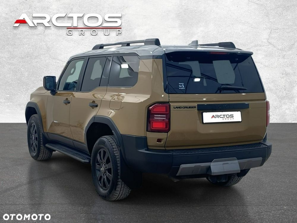 Toyota Land Cruiser - 8