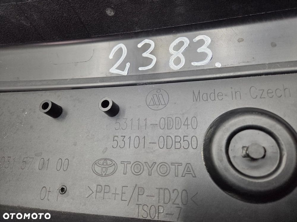 Toyota Yaris IV od20r 53111-ODD40 atrapa kratka środkowa zderzaka - 8