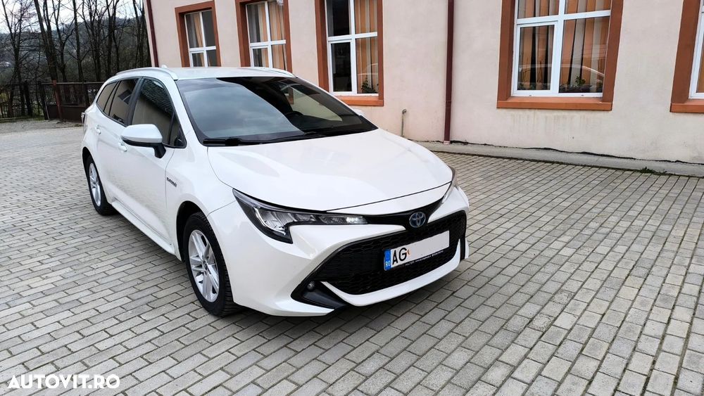 Toyota Corolla 1.8 HSD Dynamic - 3