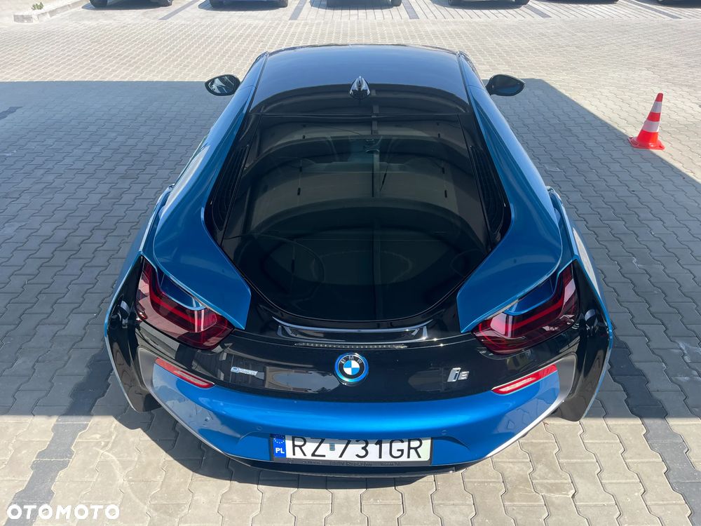 BMW i8 - 14