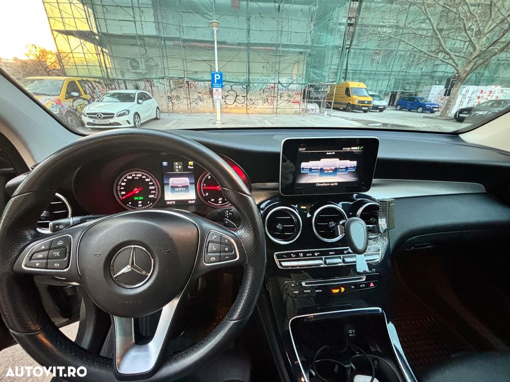 Mercedes-Benz GLC 220 d 4MATIC 9G-TRONIC - 8