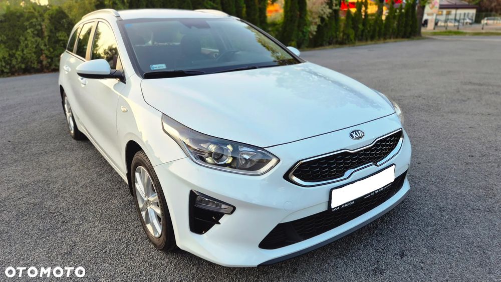 Kia Ceed - 3