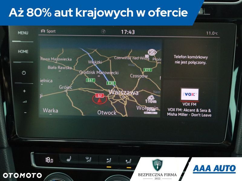 Volkswagen Golf - 10